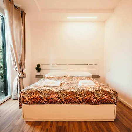 Le Felci - Lakeside Leisure & Business Lejlighed Arona